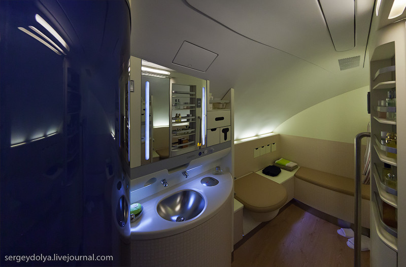  Внутри летающего гиганта Airbus A380