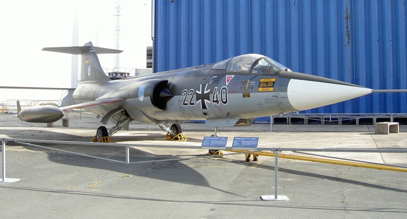 Пример качественного лоббизма Lockheed F-104 Starfighter