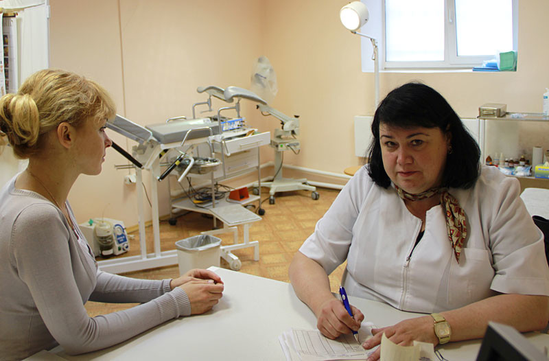Прием гинеколога, УЗИ и мазок за 2900 рублей вместо 3890 руб.