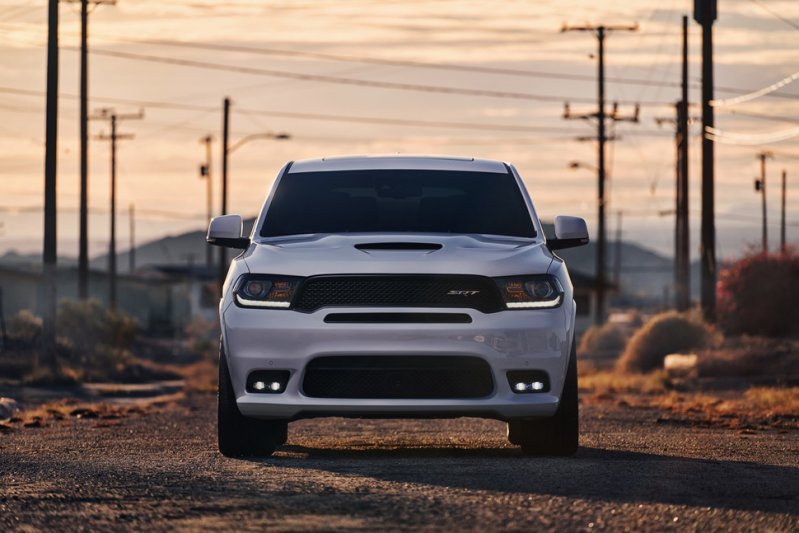 Dodge Durango SRT - cамый быстрый 7-местный кроссовер