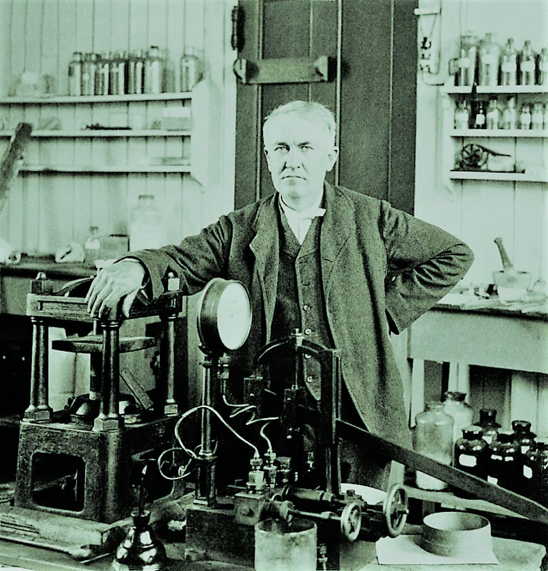 Первый. Томас Эдисон. Томас Эдисон изобретатель. Томас Эдисон (1847–1931). Альва Эдисон изобретатель.