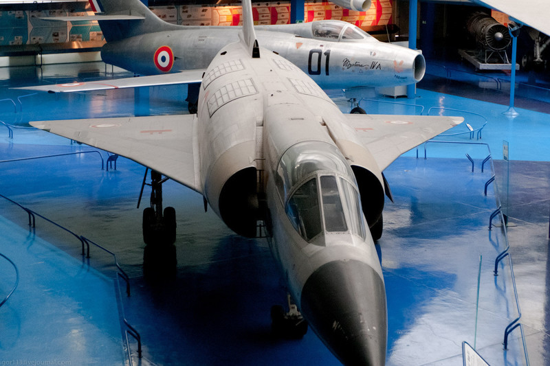 Mirage IIIV (V) французский самолет вертикального взлёта