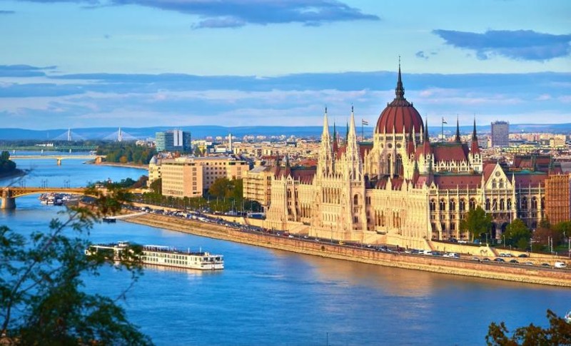 Страны бывшего советского блока:  Венгрия. Будапешт.