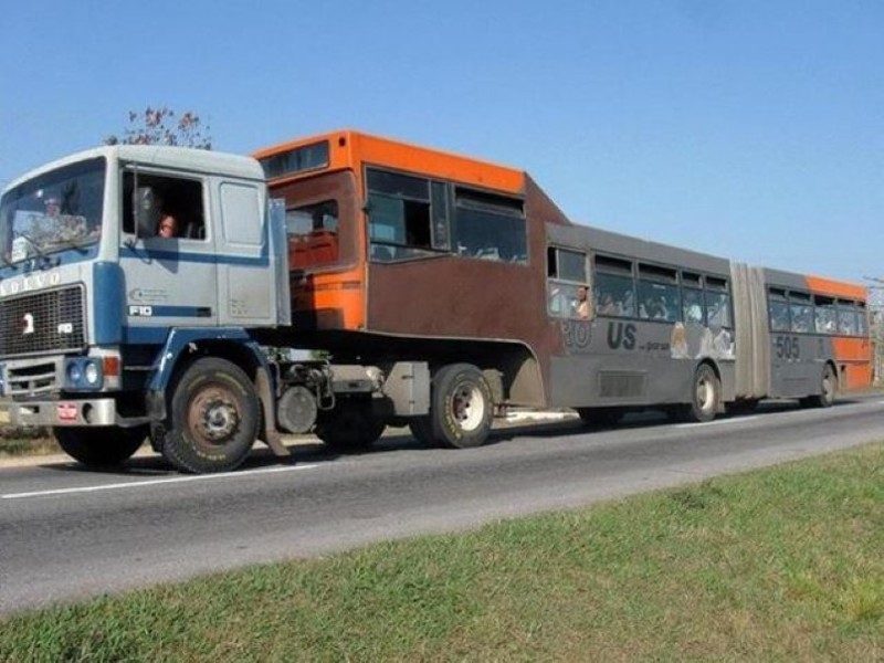 Кубинский автобус