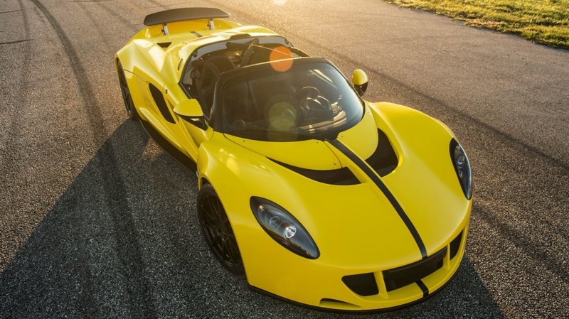 3. Hennessey Venom GT — 7,000 л V8 (GM), 2 турбины, бензиновый