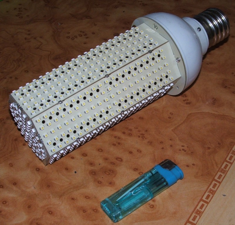 Простой мощный самодельный LED светильник