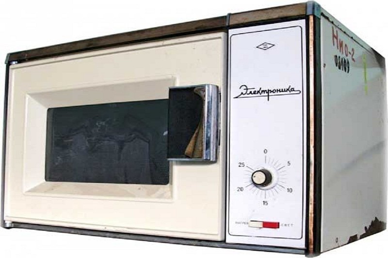 Прототип первой микроволновки "Электроника" 1984