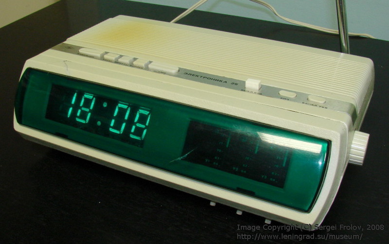 "Электроника-25" радиочасы с будильником 1984