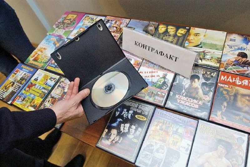 17. В порноиндустрии наблюдается снижение продаж DVD на 80% за последние пять лет