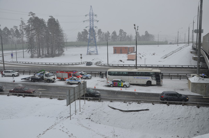 В Подмосковье произошло массовое ДТП с участием 27 машин