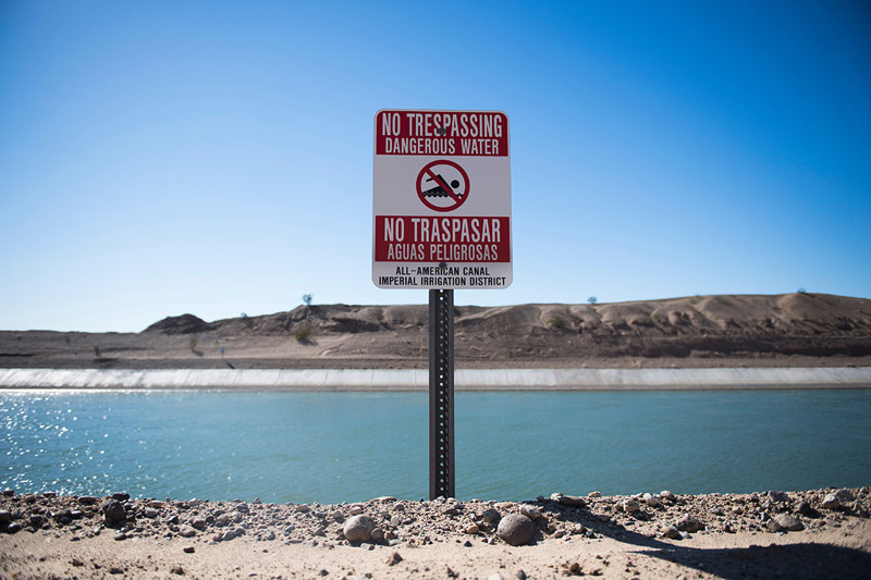 В ирригационном канале "Олл-Американ" на границе купаться запрещено