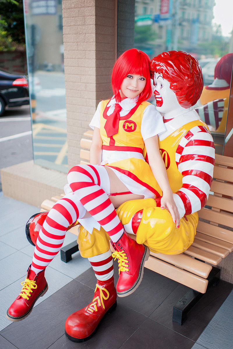 Female ronald mcdonald meme