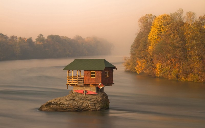 Дом на река Дрина - Биана Башта, Сербия