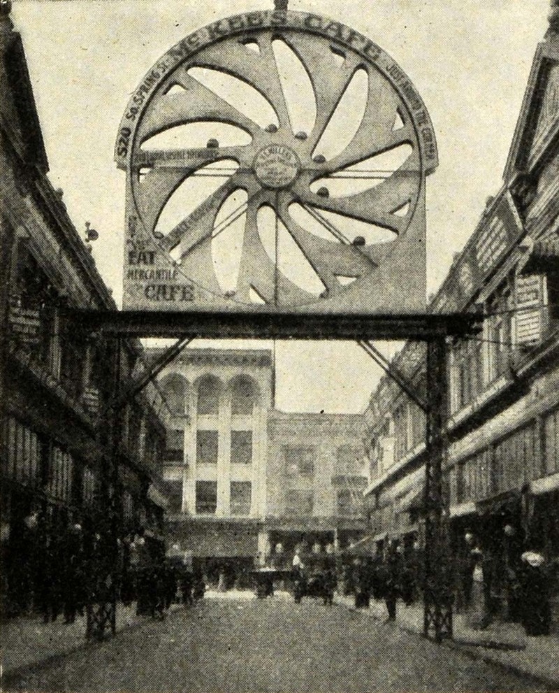 Уличная рекламная конструкция с вечным двигателем, 1912 год, США