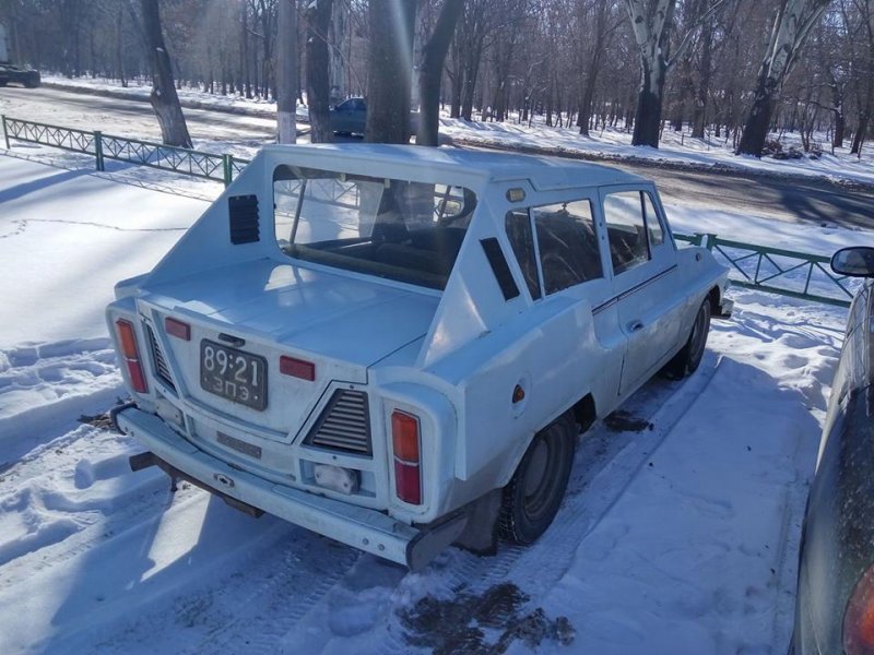 Сейчас этим авто владеет Андрей Накозин, а до этого “Мустангом” обладал его отец Борис, который, собственно и построил автомобиль.