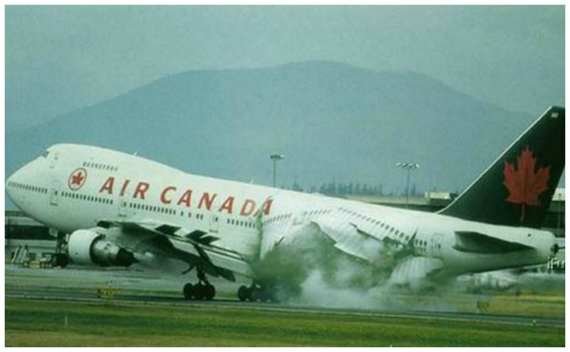2015 год Air Canada рейс 624