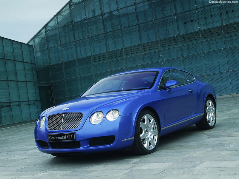 Ксения Собчак и ее Bentley Continental  