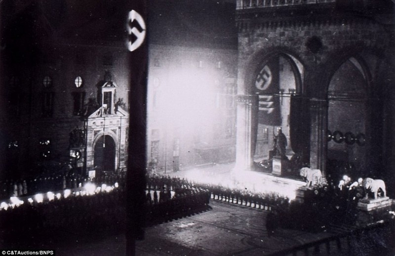 Торжественное собрание нацистов