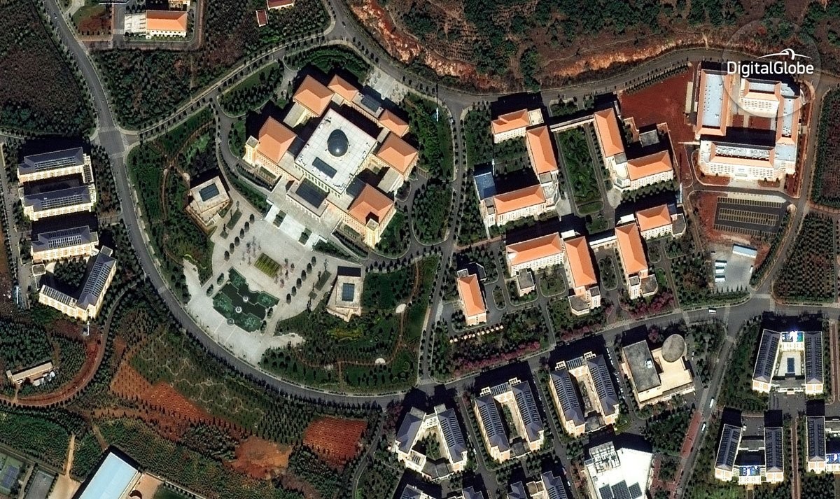 Эти новые спутниковые снимки показывают города-призраки Китая