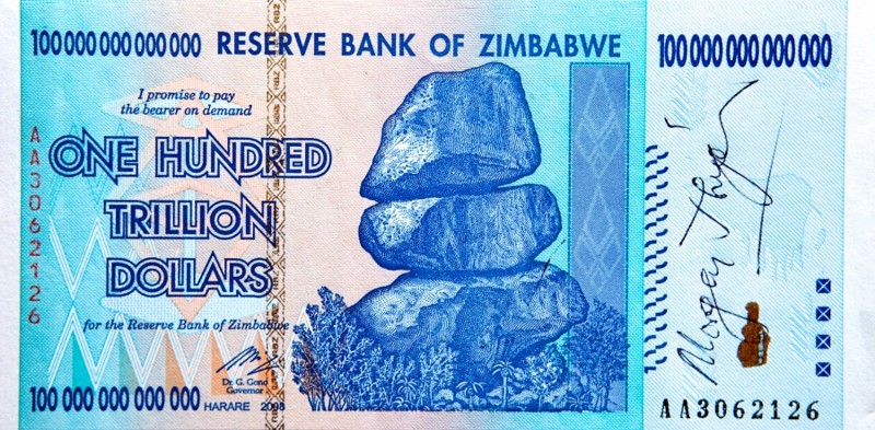 5. Инфляция же в Зимбабве побила все рекорды 20 и 21 века. 