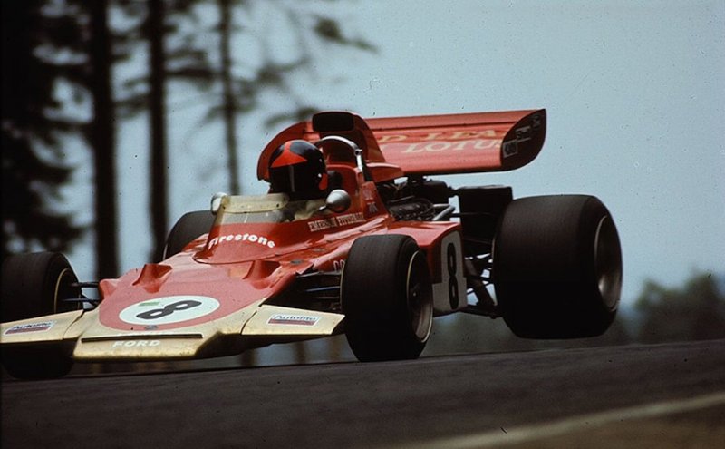 Эмерсон Фиттипальди на Lotus 72D в Гран При Германии ’71, проходившем на «Северной петле».