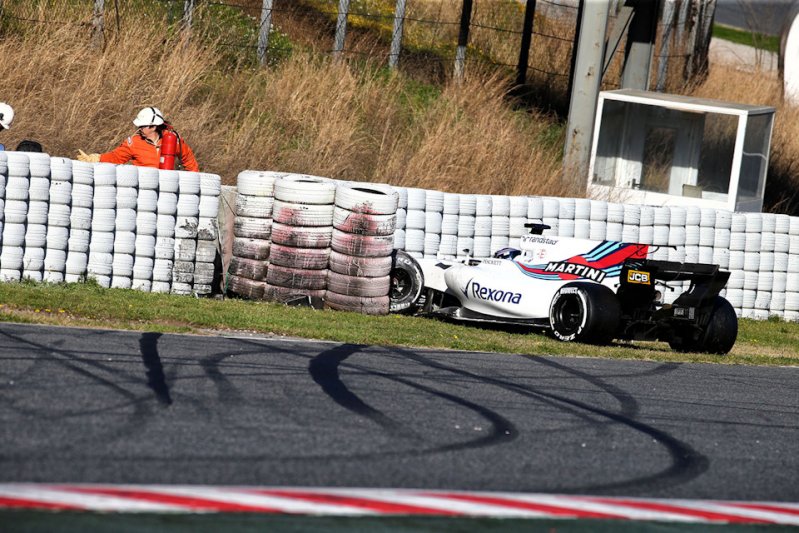 Williams Martini Racing Двигатели: Mercedes Пилоты: Фелипе Масса (19) и Лэнс Стролл (18)