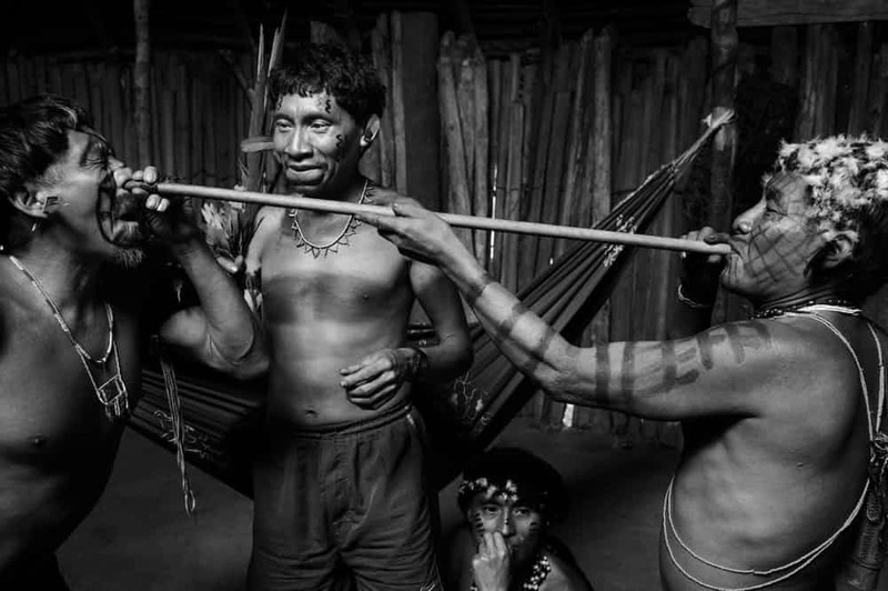 11. Племя Самбия, Папуа - Новая Гвинея - глотание семени 
