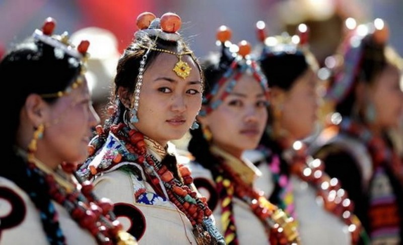 Один муж хорошо, а несколько - лучше: древняя традиция многомужества в Тибете