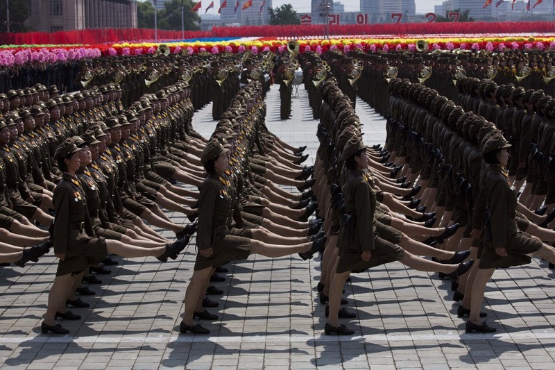 Красавицы из армии Северной Кореи