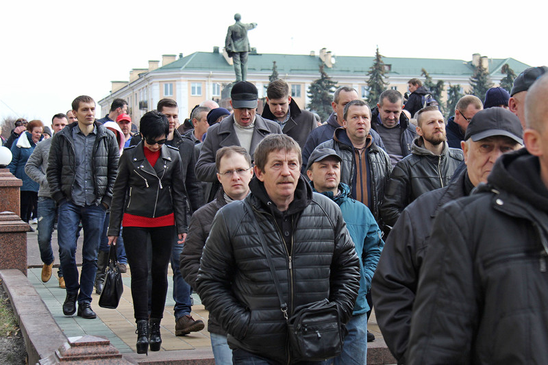 «Марши нетунеядцев» — Беларусь протестует