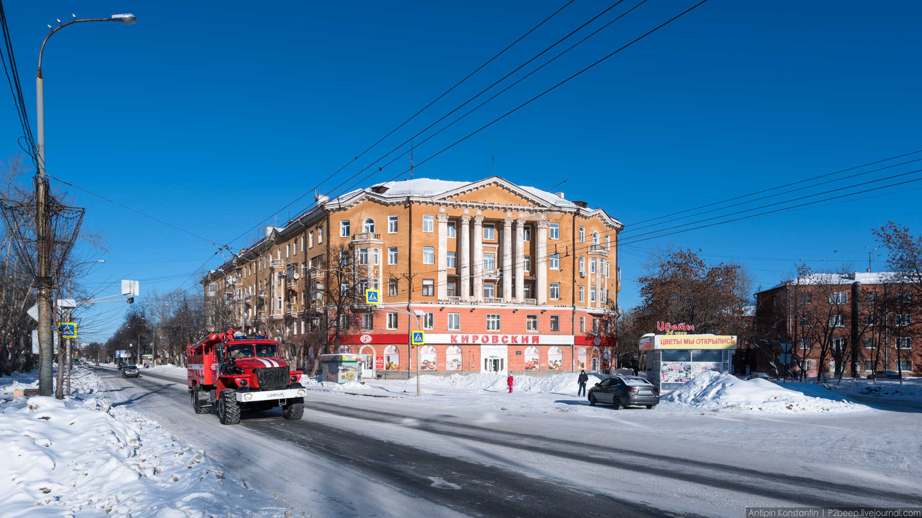 Фото екатеринбурга уралмаш. Свердловск район Уралмаш. Уралмаш Екатеринбург район. ЕКБ район Уралмаш. Уралмаш 2000 годы.