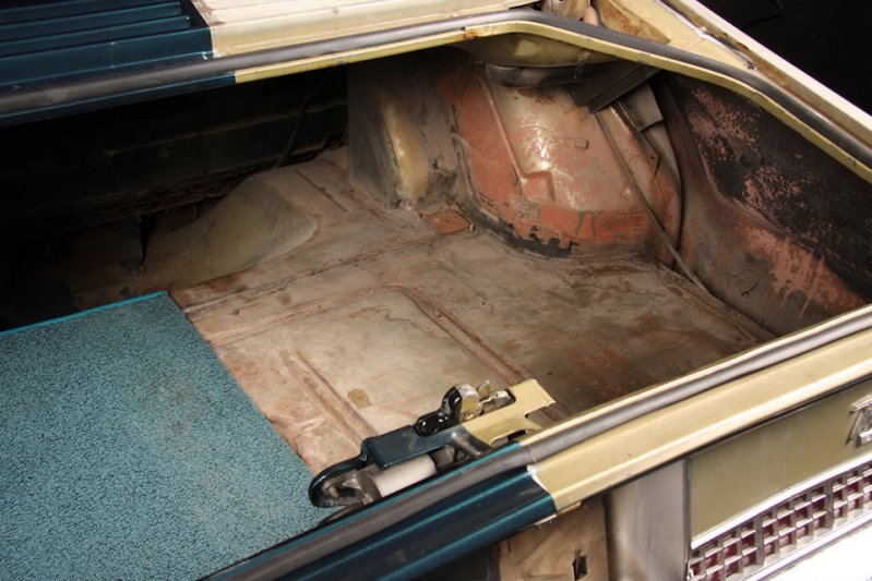 Интересная реставрация половины Oldsmobile Toronado