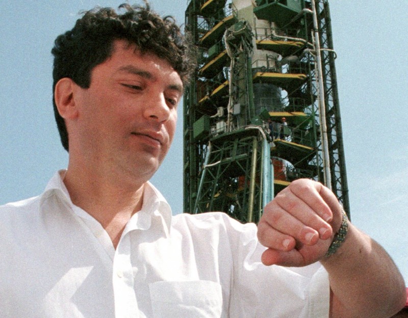 Борис Немцов, временно исполняющий обязанности вице-премьера РФ, август 1998 года