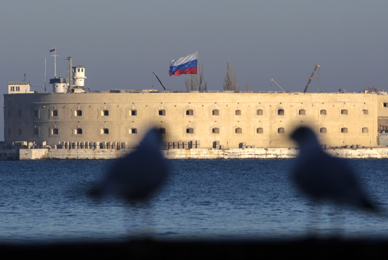 Крым: море, воздух и свобода. Трёхлетию посвящается