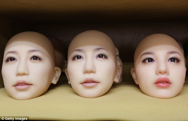 Фабрика любви: фотоотчет о работе старейшего в Японии производителя секс-кукол