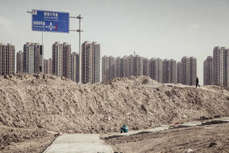 Китайские города-призраки. Для кого их строят?