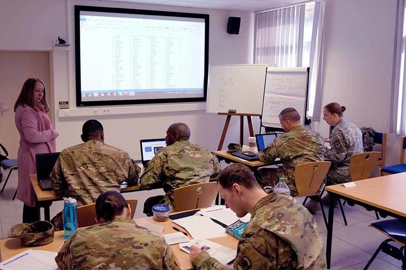 Зачем размещенные в Германии американские солдаты учат русский язык
