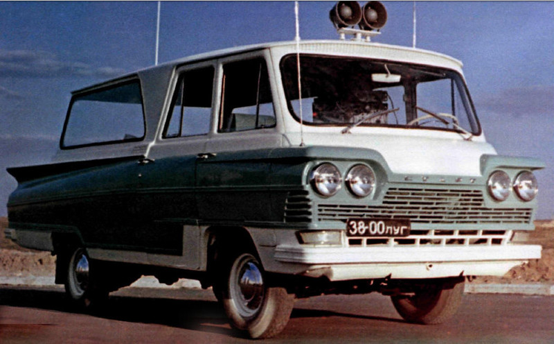 Столь же печальная судьба постигла другую, не менее яркую разработку - луганский микроавтобус "Старт", испытания которого завершились в конце 1965 года.