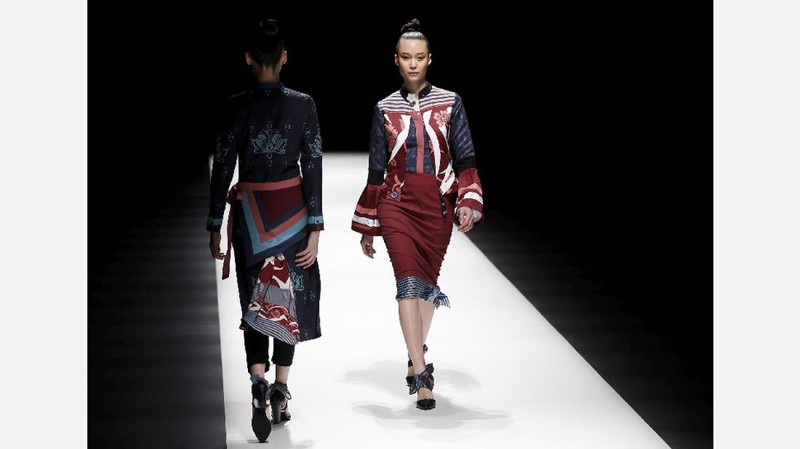 Авангардная мода. Неделя моды в Токио