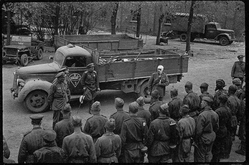 Берлин 1945 года в объективе Валерия Фоминского