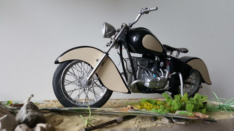 Сборка модели мотоцикла  Урал