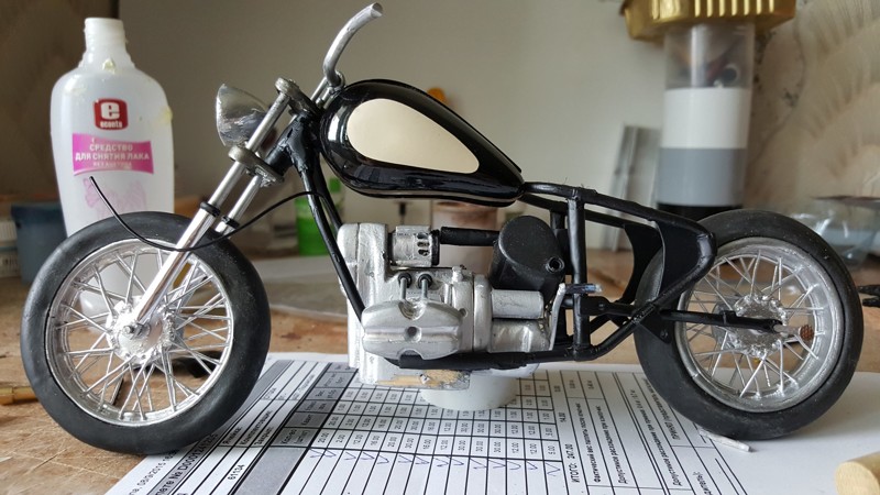 Сборка модели мотоцикла  Урал