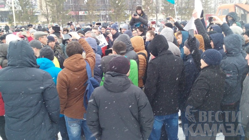 Митинг Навального в Набережных Челнах: трёх организаторов задержали