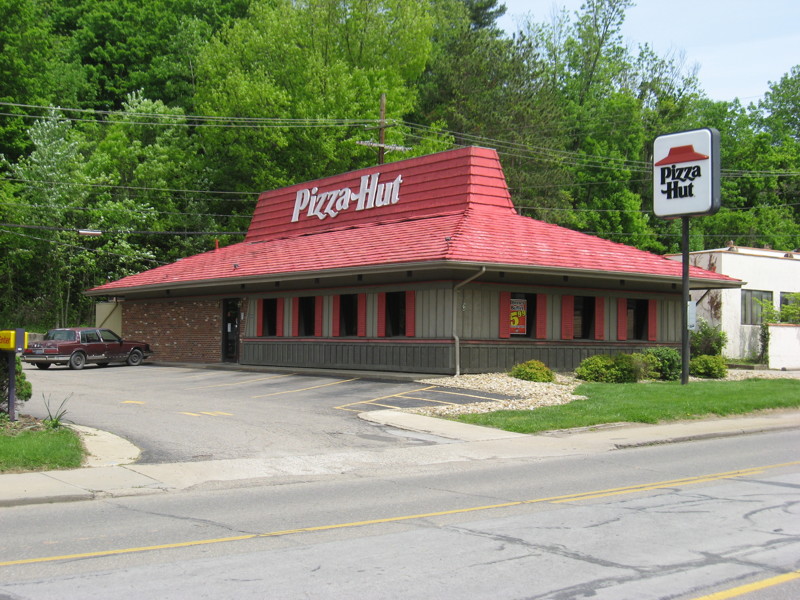 4.Pizza Hut