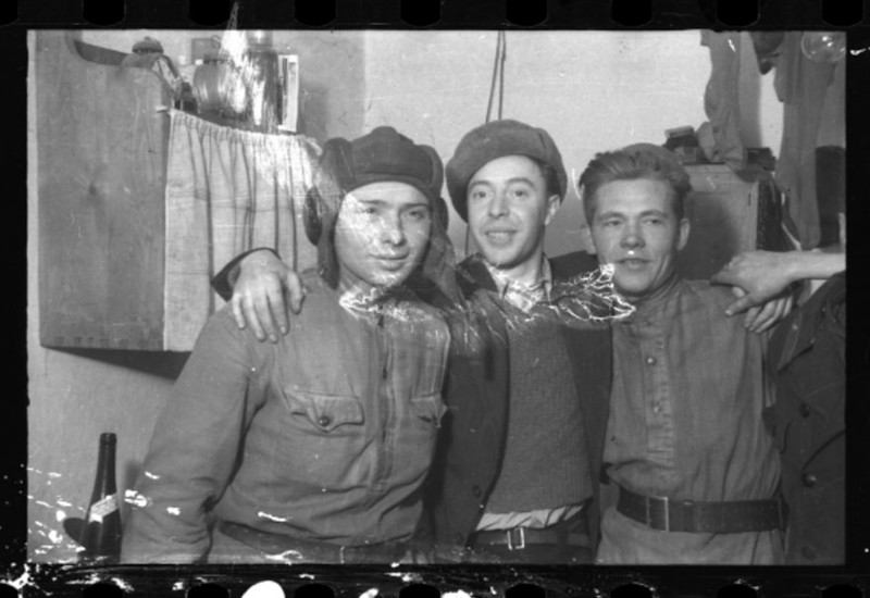 1945. Обитатели гетто после его освобождения Красной Армией