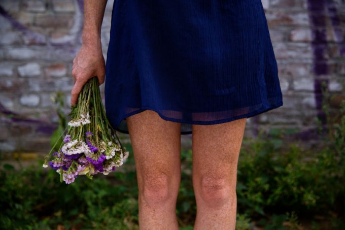 Веснушчатые ноги девушки из Будапешта