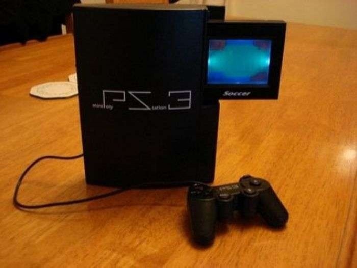 PS 3 со встроенным монитором, это ли не мечта любого геймера? Наверное, именно так рассуждают китайские инженеры