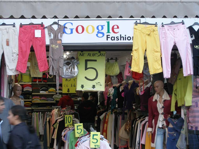 А Google начинает торговать одеждой