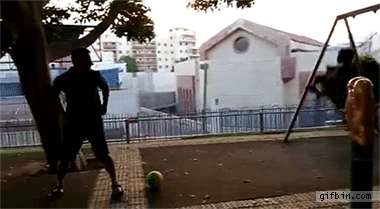 На прогулке с папой На прогулке с папой