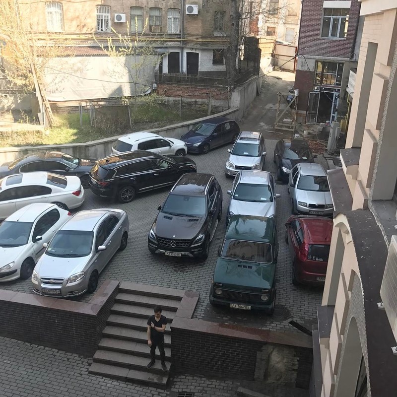 Ужас современной жизни - городские парковки